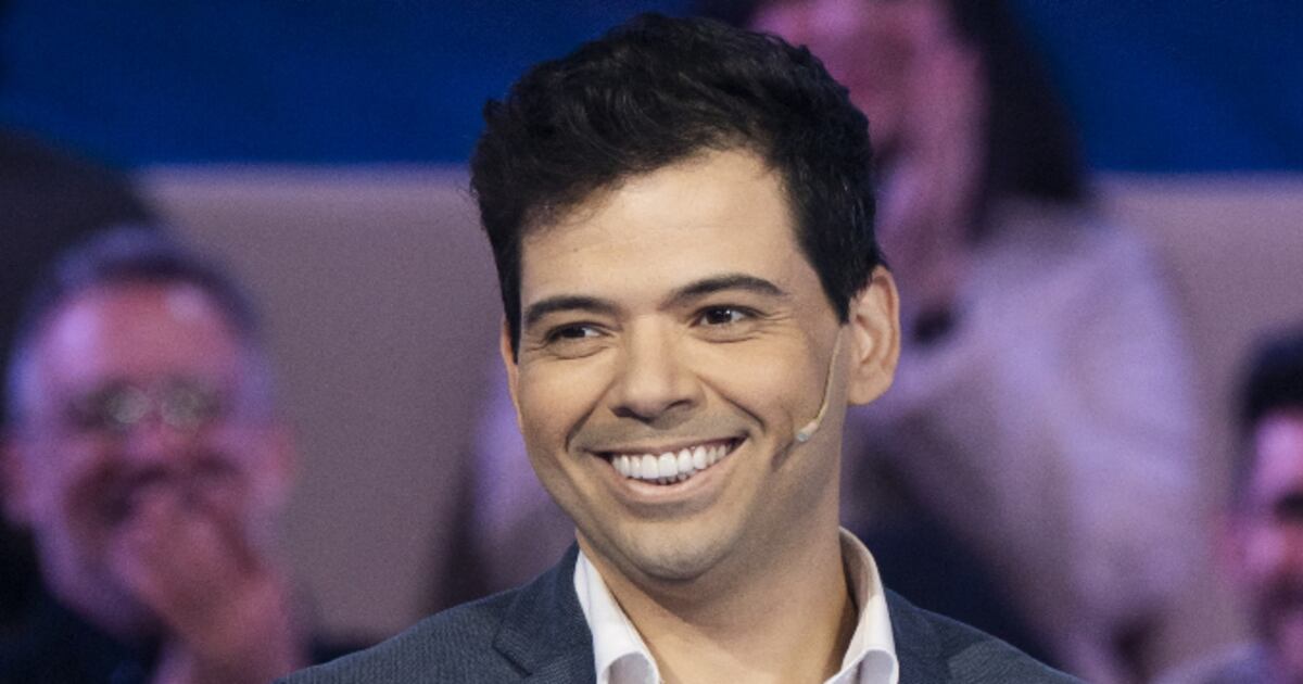 Gustavo Mendes em imagem oficial da Record